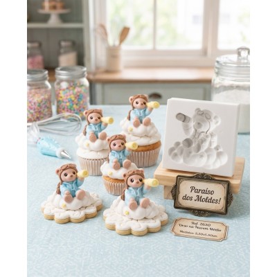 Molde de Silicone Urso na Nuvem Médio 2630 Confeitaria Biscuit