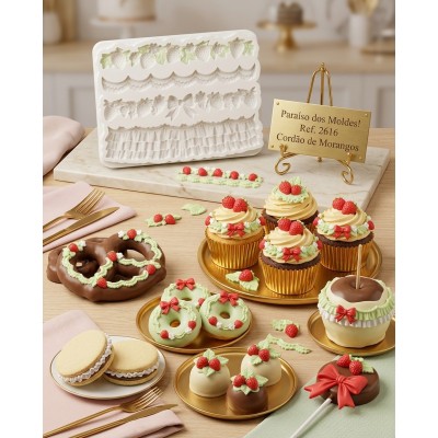 Molde de Silicone Faixas de Morangos e Babados 2635 Confeitaria Biscuit
