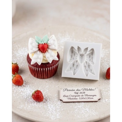 Molde de Silicone Laço Cravejado de Morangos 2638 Confeitaria Biscuit