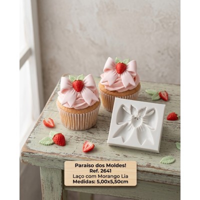 Molde de Silicone Laço com Morango Lia 2641 Confeitaria Biscuit