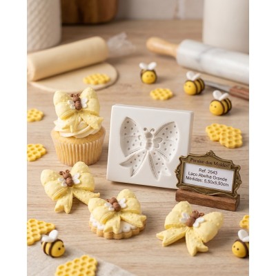 Molde de Silicone Laço Abelha Grande 2643 Confeitaria Biscuit