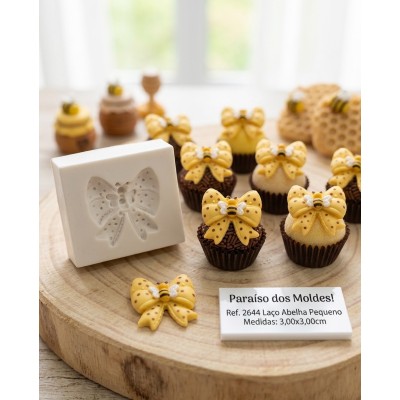 Molde de Silicone Laço Abelha Pequeno 2644 Confeitaria Biscuit