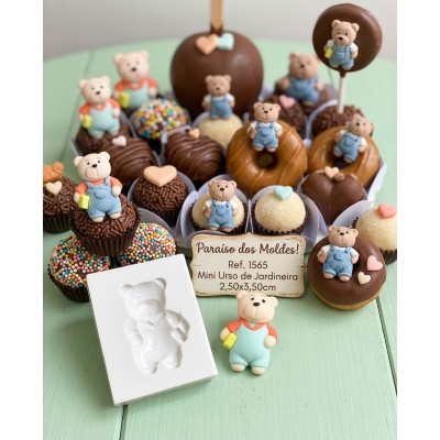 Molde de Silicone Urso com Jardineira - 1565
