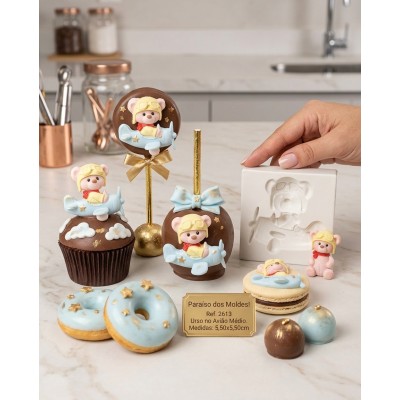Molde de Silicone Urso no Avião Médio 2613 Confeitaria Biscuit