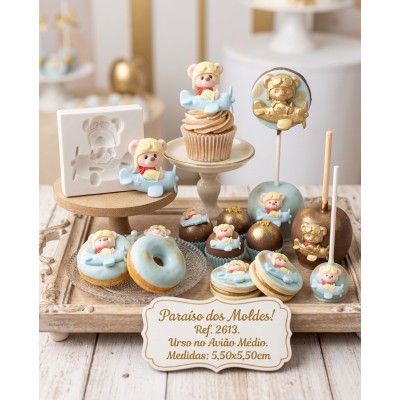 Molde de Silicone Urso no Avião Médio 2613 Confeitaria Biscuit