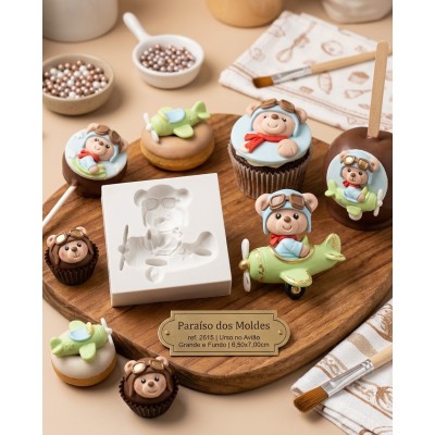 Molde de Silicone Urso no Avião Grande e Fundo 2615 Confeitaria Biscuit