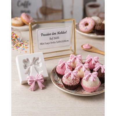 Molde de Silicone Laço Anitta Pequeno 2603 Confeitaria Biscuit