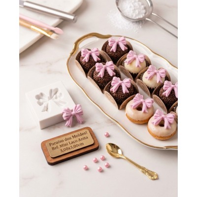 Molde de Silicone Laço Anitta Pequeno 2603 Confeitaria Biscuit