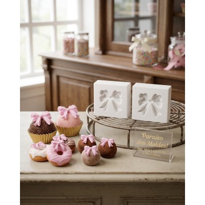 Molde de Silicone Laço Anitta Pequeno 2603 Confeitaria Biscuit