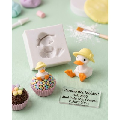 Molde de Silicone Mini Pata com Chapéu 2600 Confeitaria Biscuit