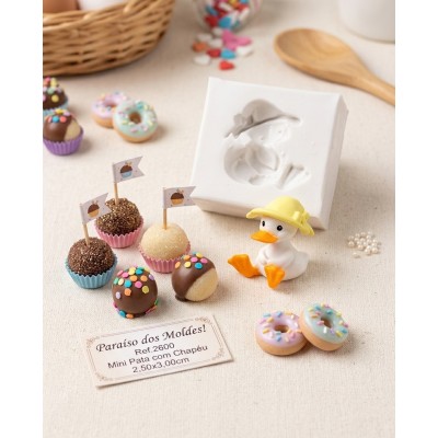 Molde de Silicone Mini Pata com Chapéu 2600 Confeitaria Biscuit