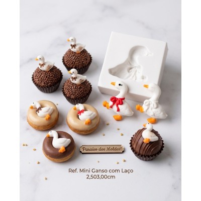 Molde de Silicone Mini Ganso com Chapéu 2601 Confeitaria Biscuit