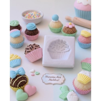 Molde de Silicone Brigadeiro - 123